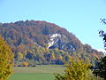 Hohllochberg mit dem Hohlloch, Grottenkomplex aus Richtung Südwesten