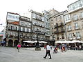 Soportais na Praza da Constitución, en Vigo.