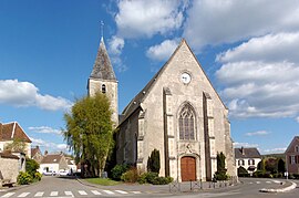 The church in Sablons-sur-Huisne