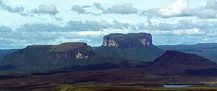 Tepuies in Canaima