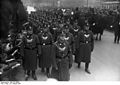 外套を着用する突撃隊補助警察（1934年）