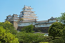 Himeji castle in may 2015.jpg