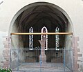 Chœur gothique, vestige de l'ancienne église du xvie siècle détruite lors des combats de décembre 1944