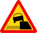 215c: Embankment along the left side of the road