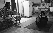 Mujer haciendo yoga, Israel 1969