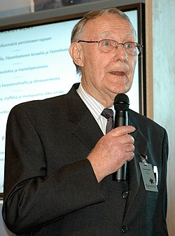 Kamprad đang phát biểu