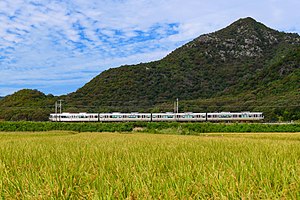 赤穂線を走行する223系電車 （2022年9月坂越駅 - 西相生駅間）