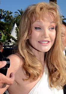 Arielle Dombasle Cannes 2013.jpg