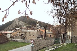 The church and surrounding buildings in Vergons