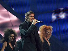 Description de l'image Paolo Meneguzzi, Switzerland, Eurovision 2008, 2nd semifinal.jpg.