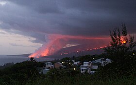 Image illustrative de l’article Éruption du piton de la Fournaise en avril 2007