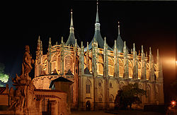 A Szent Borbála-katedrális éjjel