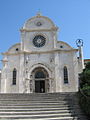 Fachada de la catedral.