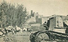 Renault FT 75BS, à Goulmima (Maroc), années 1930.