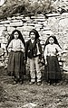 Copiii Lúcia, Francisco şi Jacinta în anul 1917