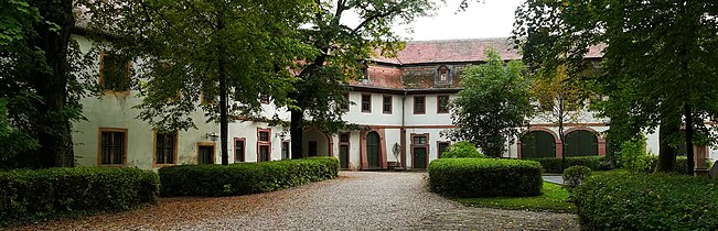 Blick vom Innenhof nach Süden