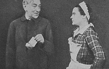 Alexandra Myšková jako „Mařka“ a Antonín Rýdl v roli „Kadlíka“ v inscenaci hry Na dosah ruky Ladislava Klímy, Realistické divadlo Zdeňka Nejedlého, 1948