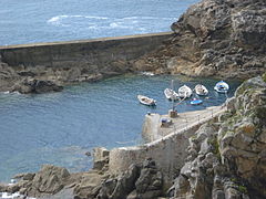 Le port de Bestrée.