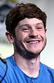 Iwan Rheon interpreta Maximus