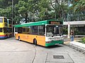 新巴于1998年购入全新的丹尼士飞镖SLF，成为首批低地台巴士；全数于2017年退役