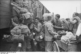 Transport de troupes de bersagliers dans les Balkans (1941).