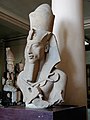 Akhenaten, yang dilahirkan Amenhotep IV, adalah anak kepada Ratu Tiye. Beliau menolak agama Mesir lama dan mempromosikan Aten sebagai dewa tertinggi.