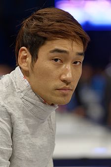 Kim Čong-hwan (16. července 2015)