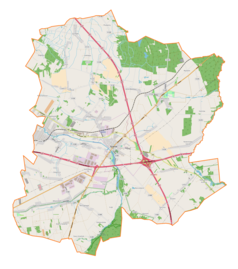 Mapa konturowa gminy Stryków, blisko centrum na dole znajduje się punkt z opisem „Sosnowiec-Pieńki”