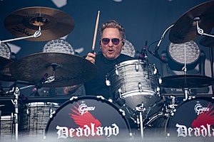 Matt Sorum koncertuje se skupinou Deadland Ritual (2019)