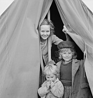 Snímek dětí z uprchlického tábora pro agenturu FSA, Klamath County, Oregon, říjen 1939