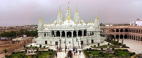 स्वामीनारायण मंदिर