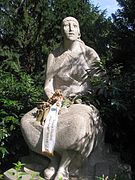 Trümmerfrau, Berlin, sculpture de Katharina Szelinski-Singer, 1955.