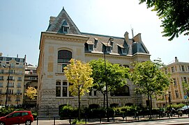 Façade de l'IPH vue du boulevard Saint-Marcel