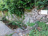 La fontaine et le lavoir de « l'Agnou ».