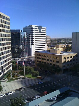 W. Texas avenue en W. Illinois avenue in Midland