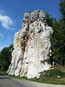 Le rocher de la Dube à Mérigny en 2015.