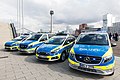 Funkstreifenwagen Ford S-MAX und Mercedes-Benz Vito in blau-silber-gelber Farbgebung