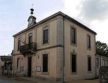 Vic le Fesq-Mairie-20211002.jpg