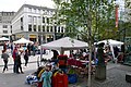 Vide-grenier, Place Les Mercier, printemps 2016.