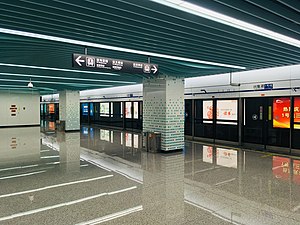 兴隆湖站站台