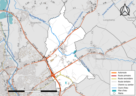 Carte en couleur présentant le réseau hydrographique de la commune