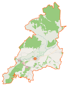 Mapa konturowa gminy Goniądz, blisko centrum po lewej na dole znajduje się punkt z opisem „Osowiec”