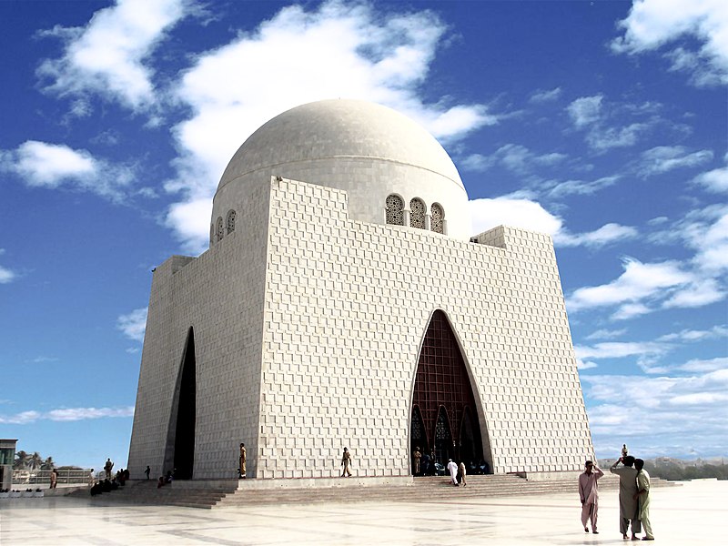 Jinnah Mausoleum, photo by M.irfan44, taken with a Canon IXUS 230 HS