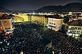 Piazza Grande gremita