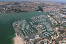 vue aérienne du port de plaisance de La Rochelle