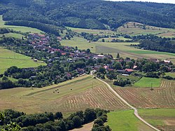 Branov, pohled z Nezabudických skal