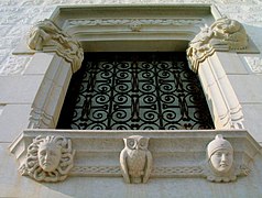 Ventana del Palacio Maricel en Sitges.