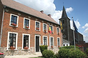 Het gemeentehuis en de Sint-Pieterskerk (1780)