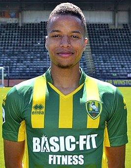 Ebuehi in 2015 als speler van ADO Den Haag