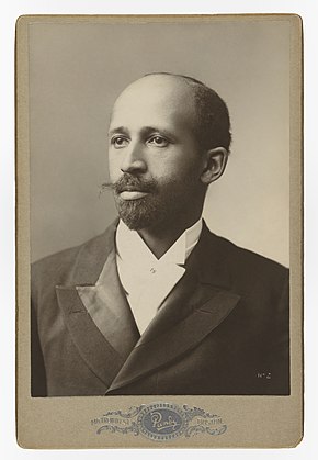 Carte-de-visite of Du Bois, with beard and mustache, around 39 years old